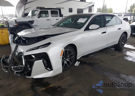 2023 BMW 740 I z USA, uszkodzony, nr VIN WBA23EH01PCL47313